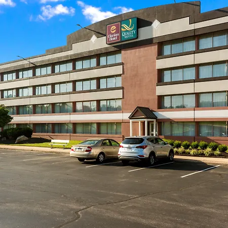 Chester Hotel And Conference Center-3