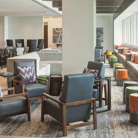 Springhill Suites By Marriott Clearwater Beach-3