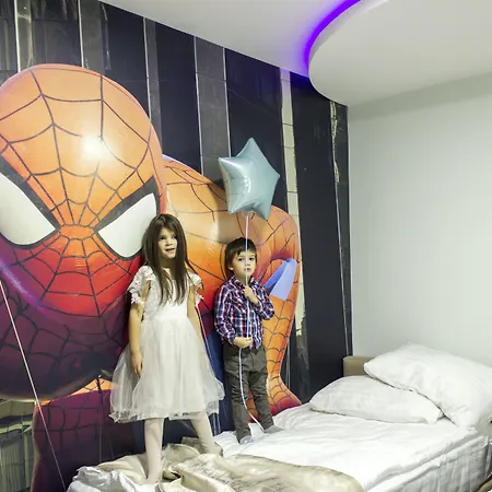 Garni Hotel Hollywoodland Wellness & Aquapark-2