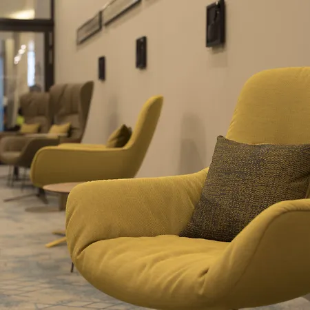 Hyatt Place Frankfurt Airport-2
