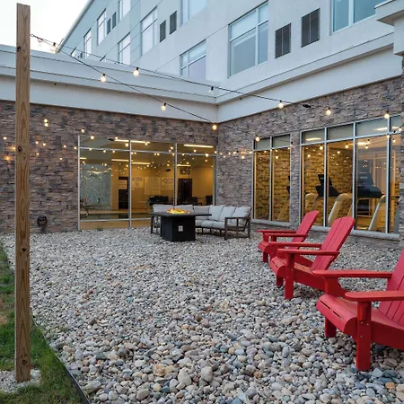 Wyndham Westfield-2