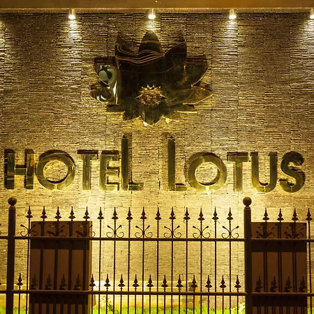 Hotel Lotus-3