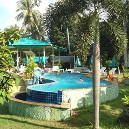 Green Cottage And Beach Resort-2