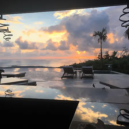 Golden Pineapple Villas-Adults Only-2