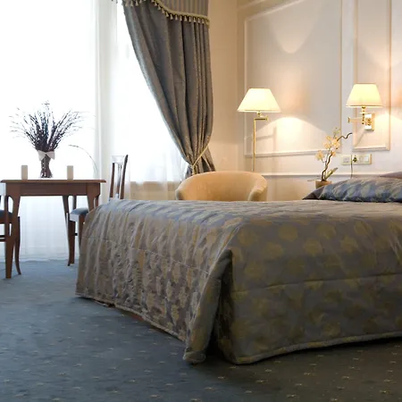 Europe Hotel-2