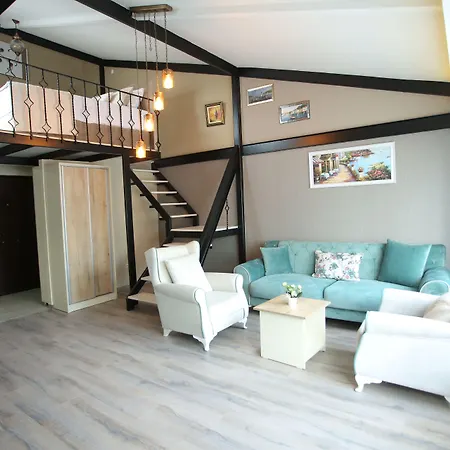Artist Rooms Suites-2