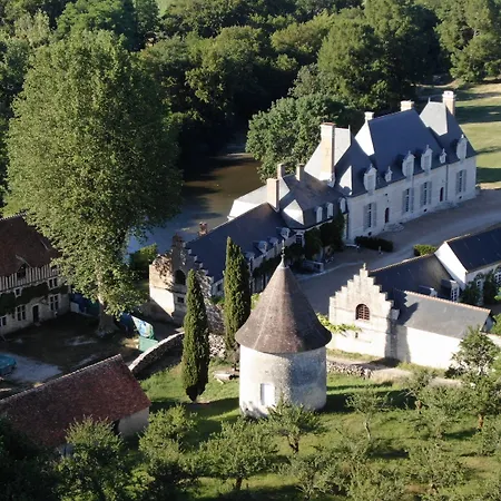 Chateau des Grotteaux Près Chambord-3