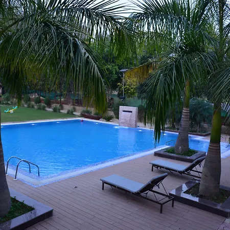Clarissa Resort-2