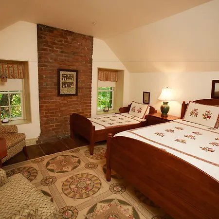 The Zevely Inn-3