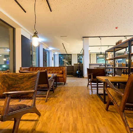 Mk | Hotel Ruesselsheim-2