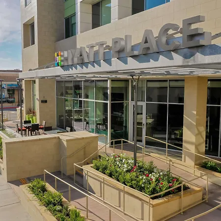 Hyatt Place Glendale/Los Angeles-3