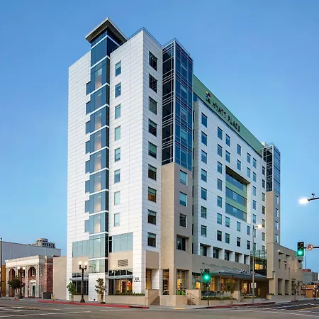 Hyatt Place Glendale/Los Angeles-3