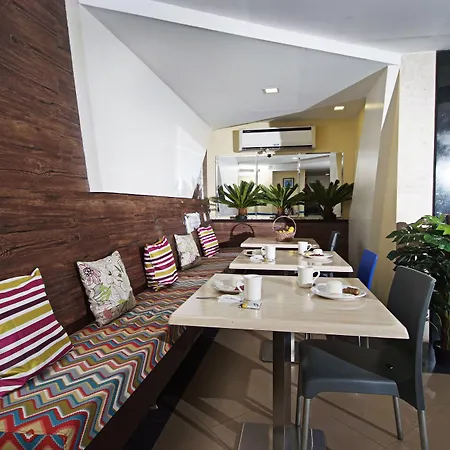 Skyblue Hotel-3