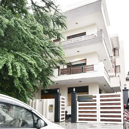 Itsy Hotels Swastika Inn Sector 26-2