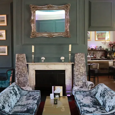 Kings Hotel-2