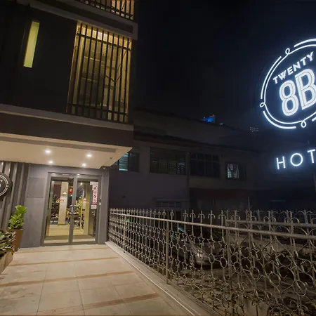 Hotel Twenty 8B-3