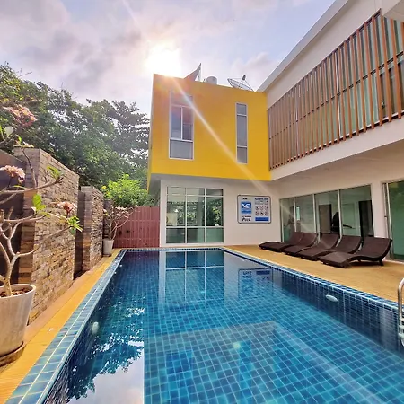 Mar24 Koh Tao Hotel-2