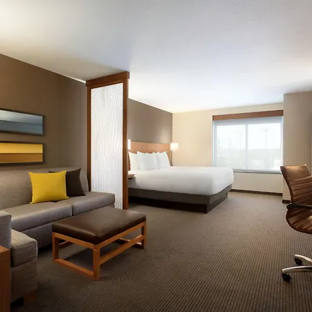 Hyatt Place Niagara Falls-2