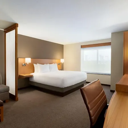 Hyatt Place Niagara Falls-3