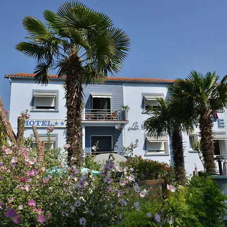 Hotel La Roseraie-2