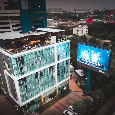 Zazz Urban Bangkok-2