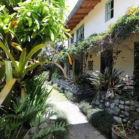 Tierra Magica B&B&Art Studio-2