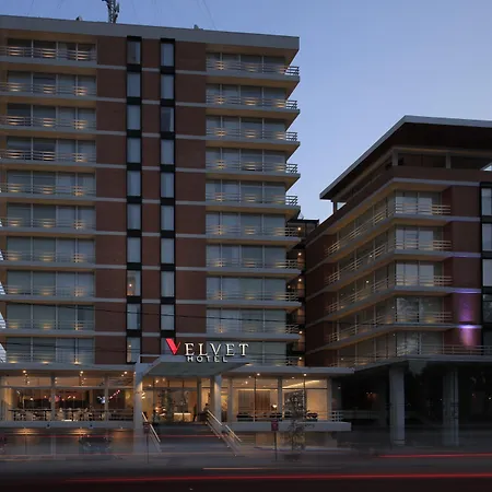 Hotel Velvet Plaza-3
