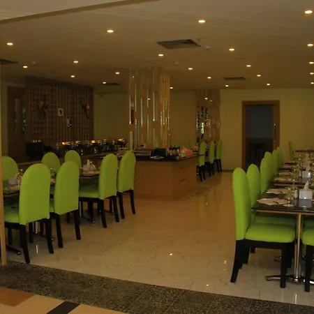 D'Grande Hotel Batam-2
