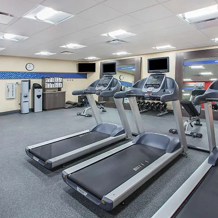 Hampton Inn Vincennes-3