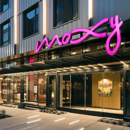 Moxy Seattle Downtown-3