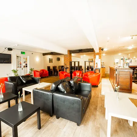 Oyo White Horse Lodge Hotel, East Thirsk-3