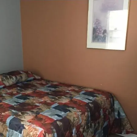 Ashern Motor Hotel-2