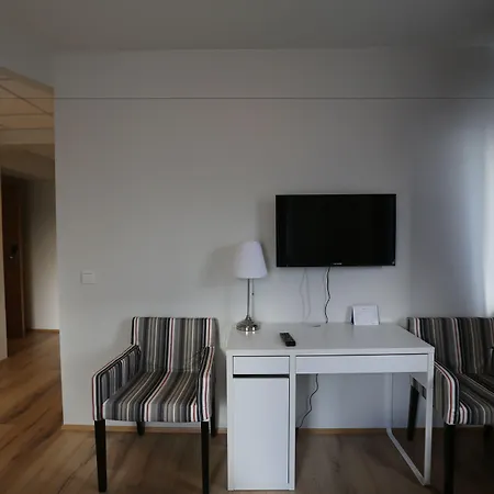 100 Iceland Hotel-2