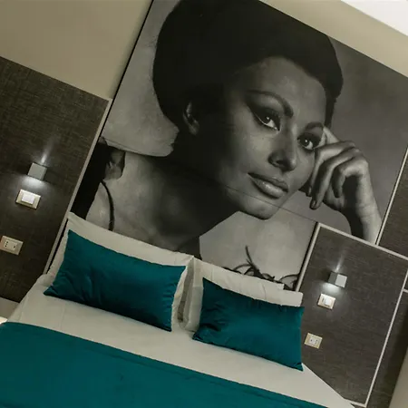 Via Veneto Luxury Suites-2