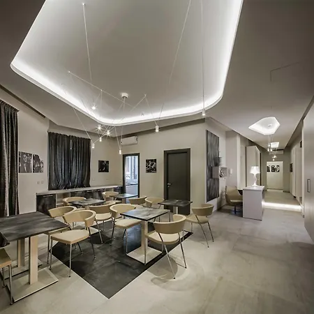 Via Veneto Luxury Suites-2