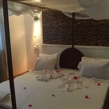 Mocco Beach Villa-2