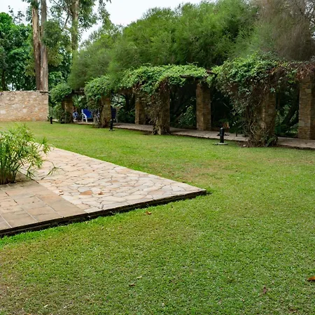 Mountains Of The Moon Hotel Fort Portal-3