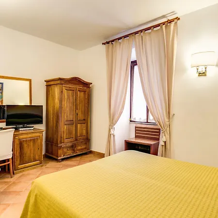 Hotel Gea Di Vulcano-3