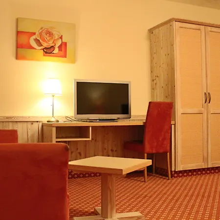 Central-Hotel-3