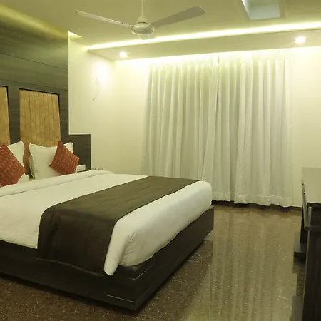 Hotel Roma Kristo Dwarka-2