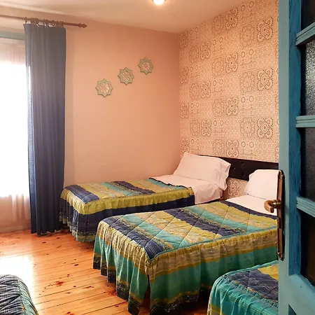 Hostal Padre Isla 1-3