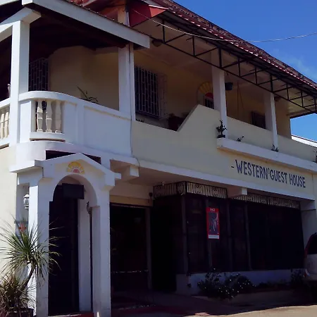 Don Santiago Guesthouse Downtown-2