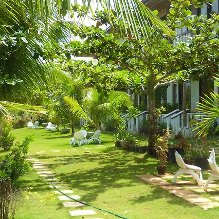 Island View Beachfront Resort-3