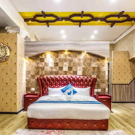 Royal Empire Boutique Hotel-3