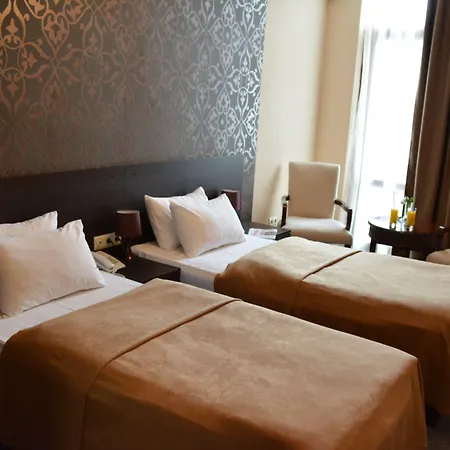 Hotel City-2
