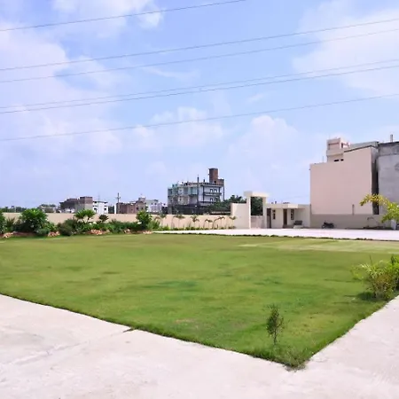 Divine Hotel And Resorts-3