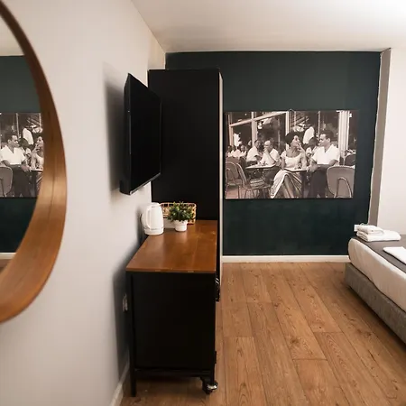 Dizengoff Square Boutique Aparthotel - By Bar Collection-2