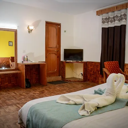 Hotel Rajhans Manali-2