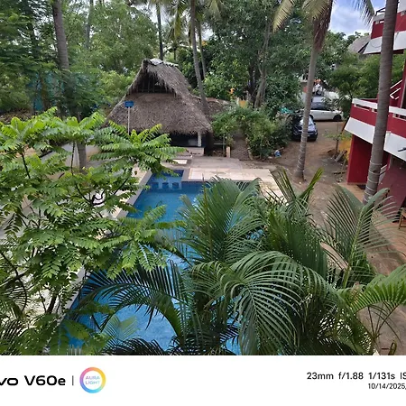 La Beach Resort Muthu-3