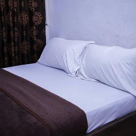 Day By Day Hotel-2